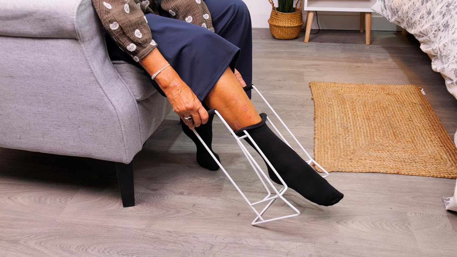 Anziehhilfe Socken mit Schaumstoffgriffen für Senioren
